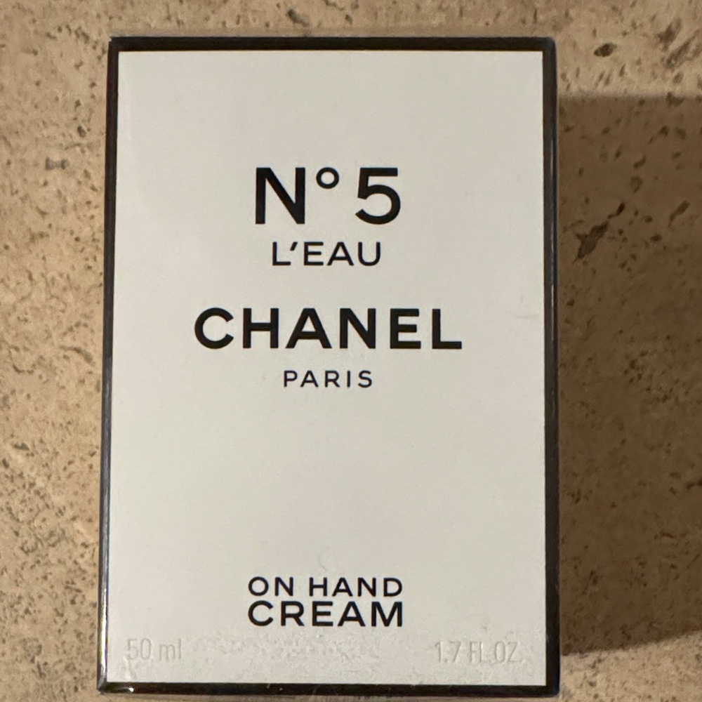 CHANEL No. 5 L'Eau Hand Cream in White and Black